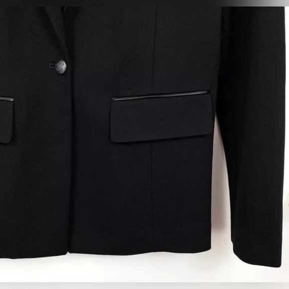 WHBM Blazer Military Blazer Black Epaulets Faux Leather Trim Ponte Crest Buttons - Picture 8 of 10